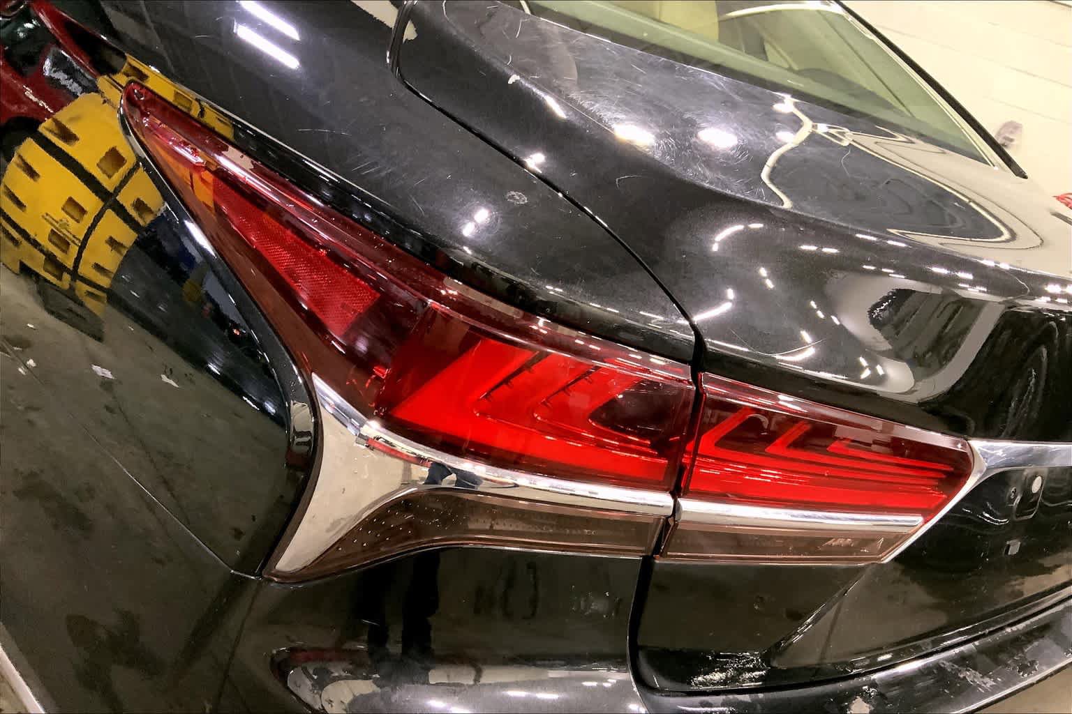 Used 2019 Lexus LS 500 AWD image 26