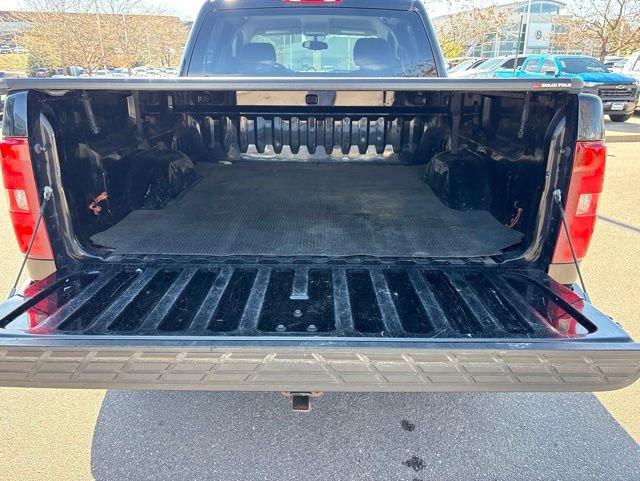 Used 2011 Chevrolet Silverado 1500 LT w/ All-Star Edition AWD/4WD image 9
