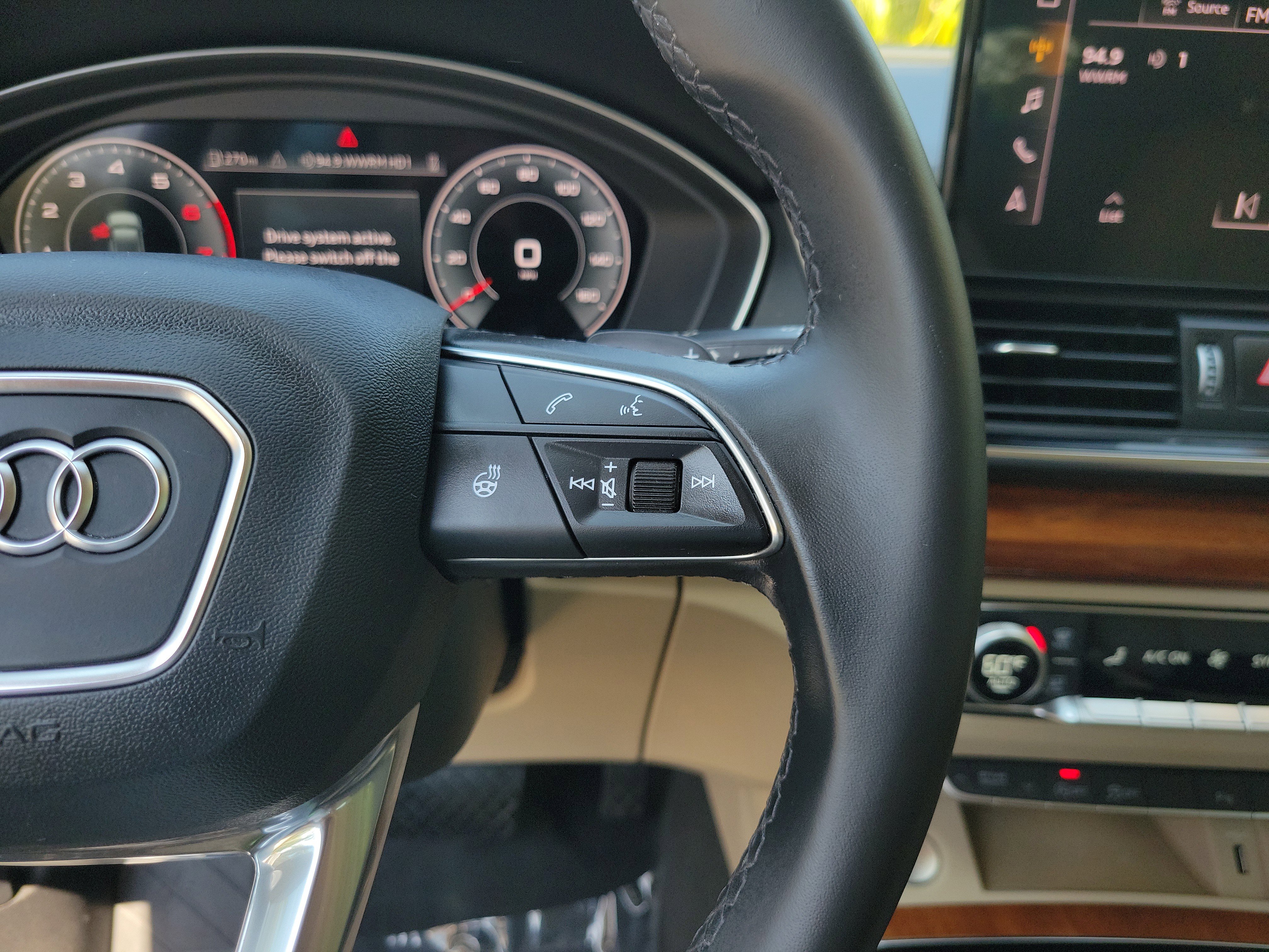 Used 2022 Audi Q5 2.0T Premium Plus image 32