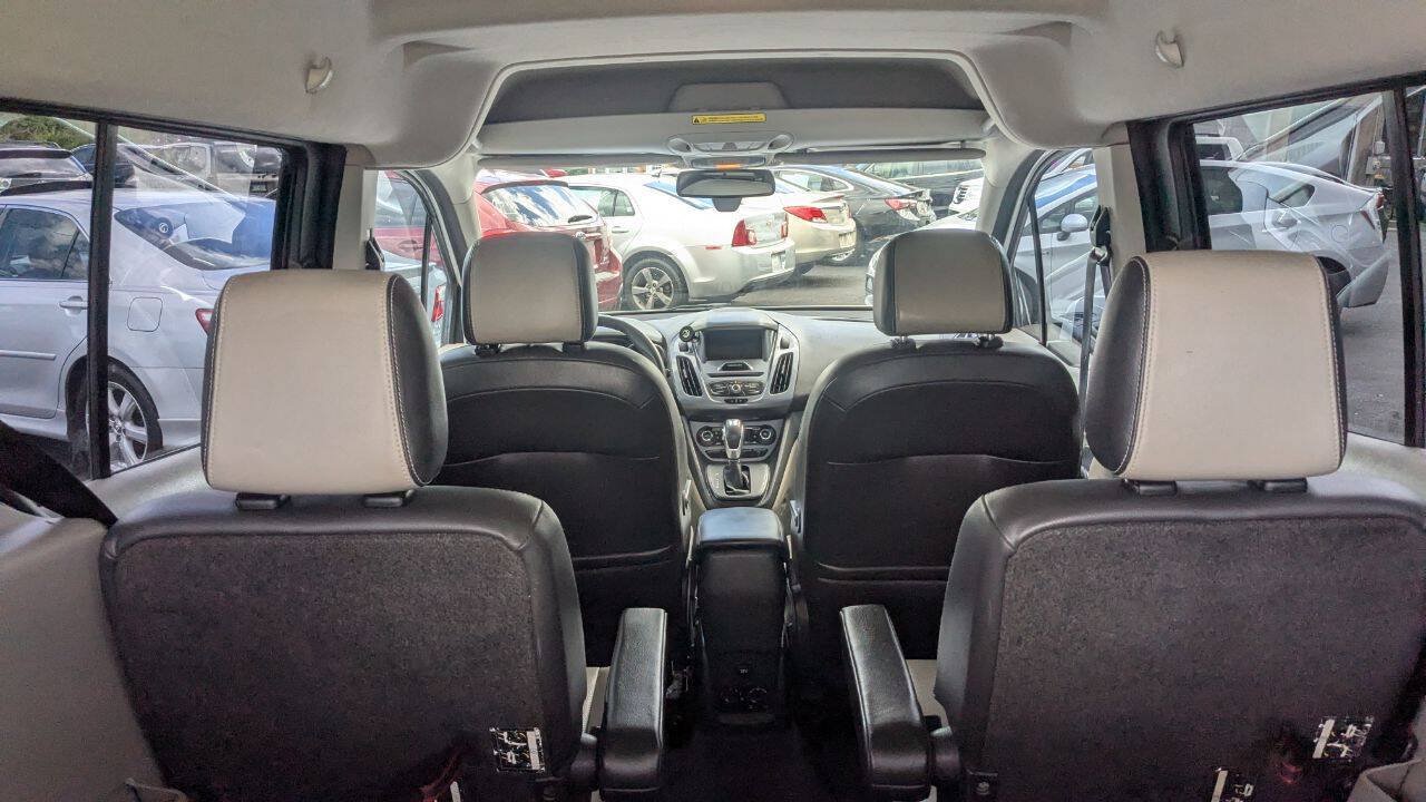 Used 2016 Ford Transit Connect Titanium FWD image 28