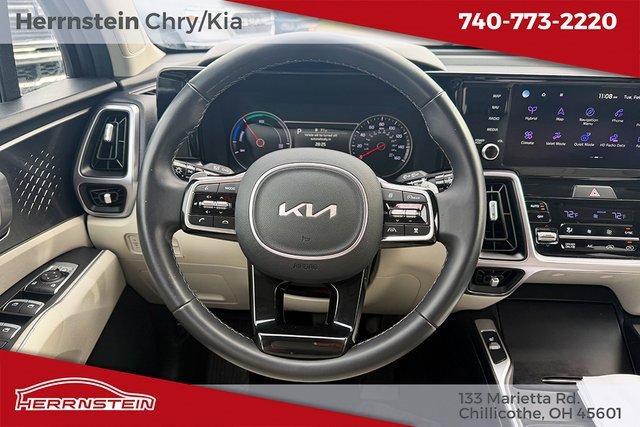 Used 2023 Kia Sorento EX image 5