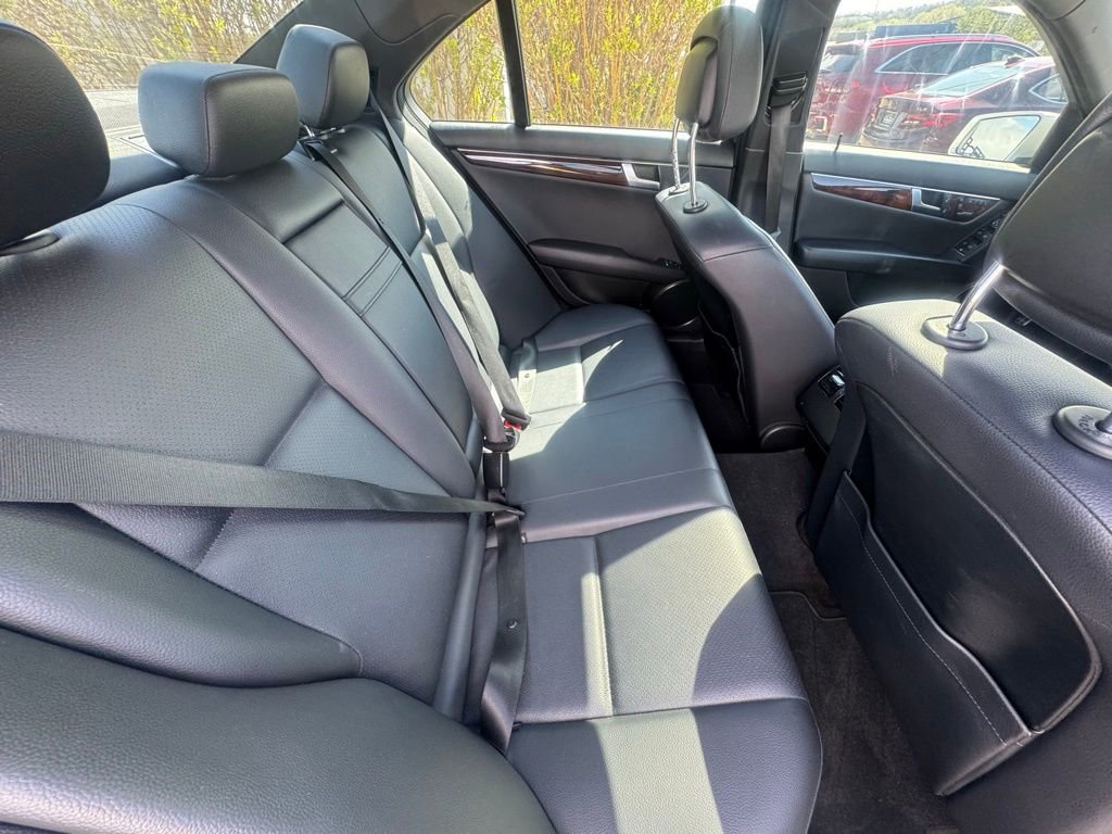 Used 2013 Mercedes-Benz C 300 4MATIC Sedan image 14