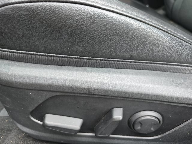 Used 2023 Hyundai Elantra Limited FWD image 24