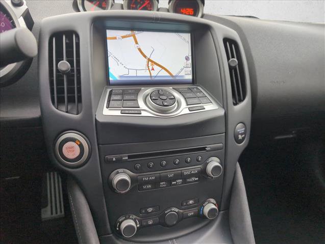 Used 2018 Nissan 370Z Touring image 13