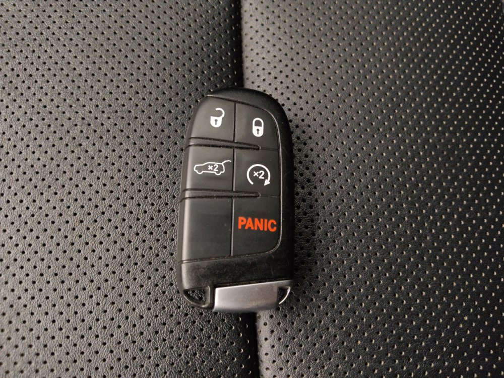 Used 2021 Jeep Grand Cherokee Limited w/ Quick Order Package 28K 80th RWD image 32