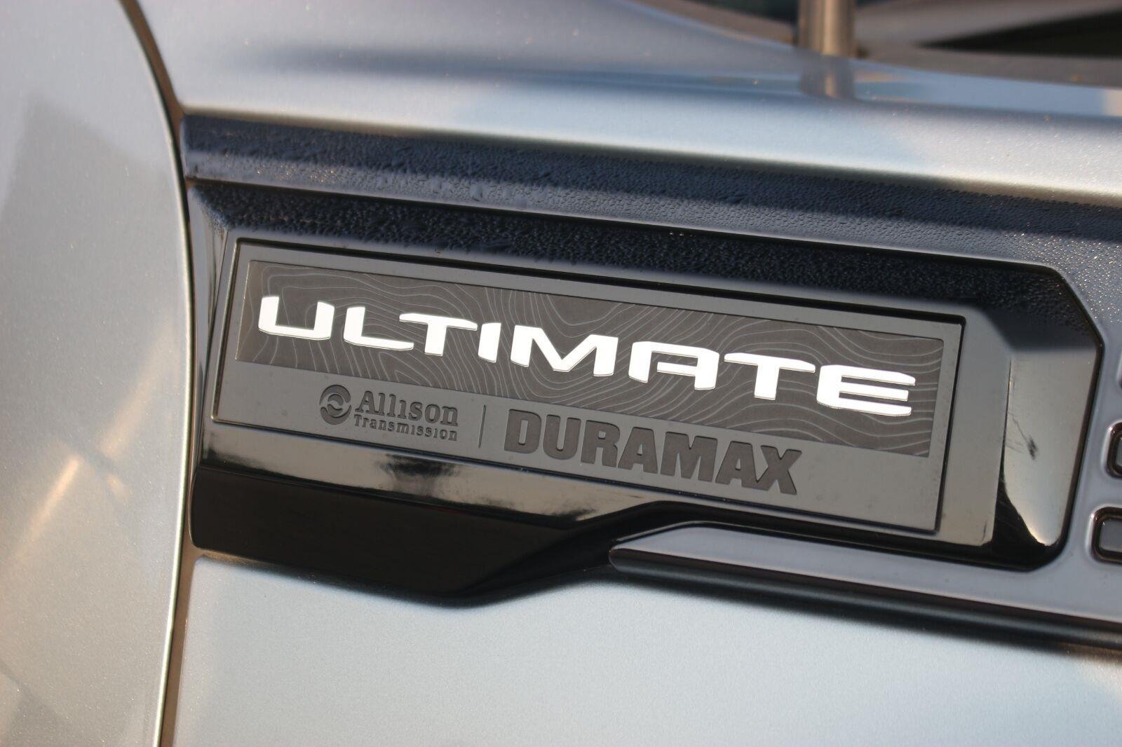 Used 2024 GMC Sierra 3500 Denali Ultimate AWD/4WD image 10
