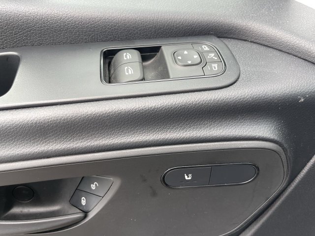 Used 2024 Mercedes-Benz Sprinter 2500 w/ Acoustic Package image 5