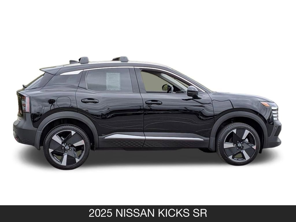 Certified 2025 Nissan Kicks SR FWD image 6