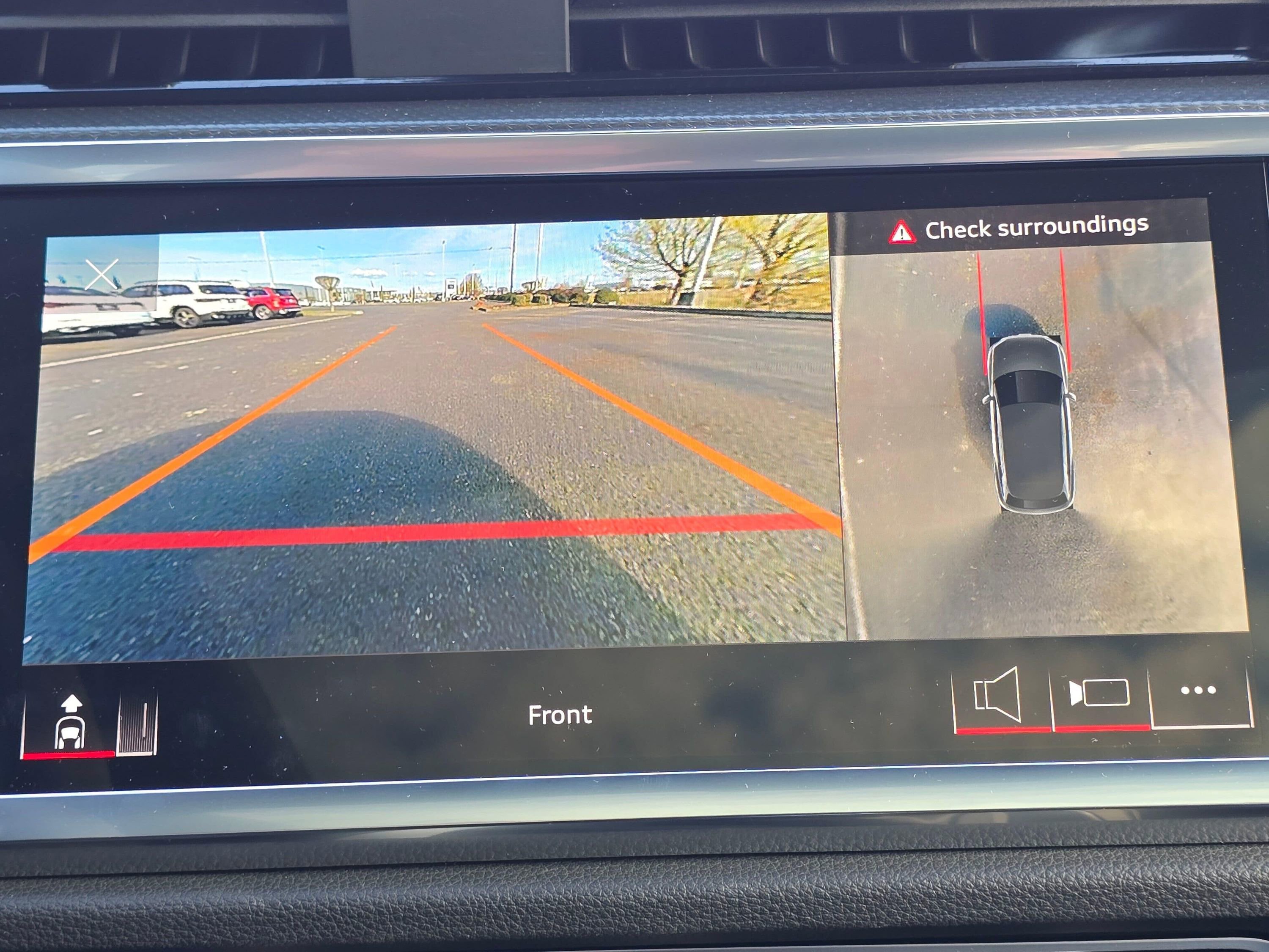 Used 2024 Audi Q3 2.0T Premium Plus image 43