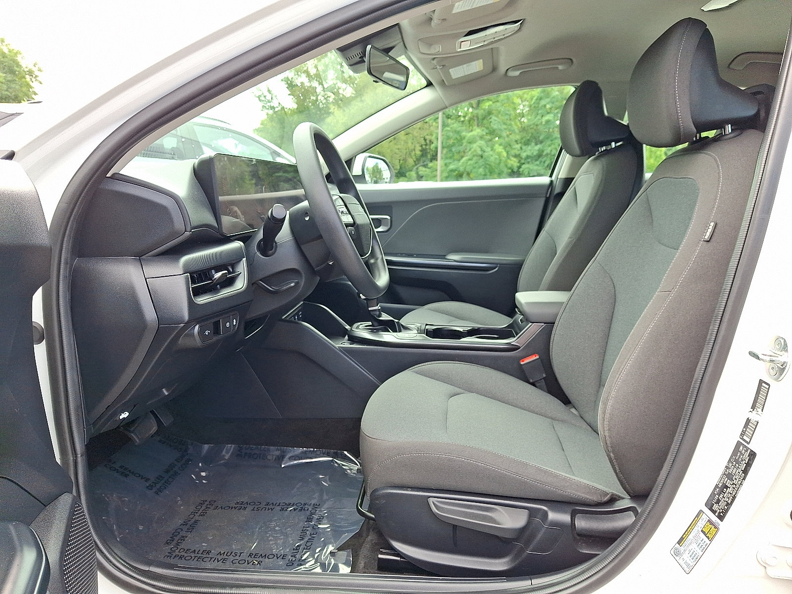 Certified 2025 Kia K4 FWD image 13