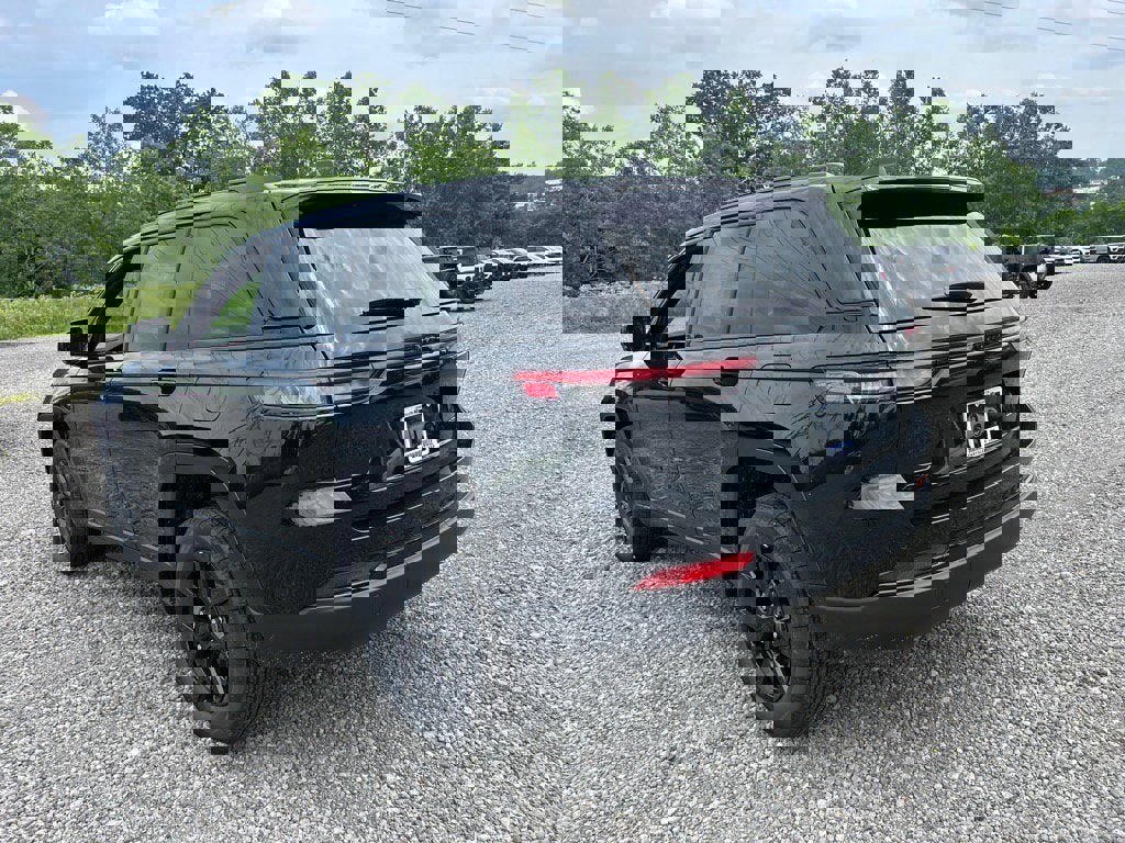 New 2025 Jeep Grand Cherokee 4WD image 3