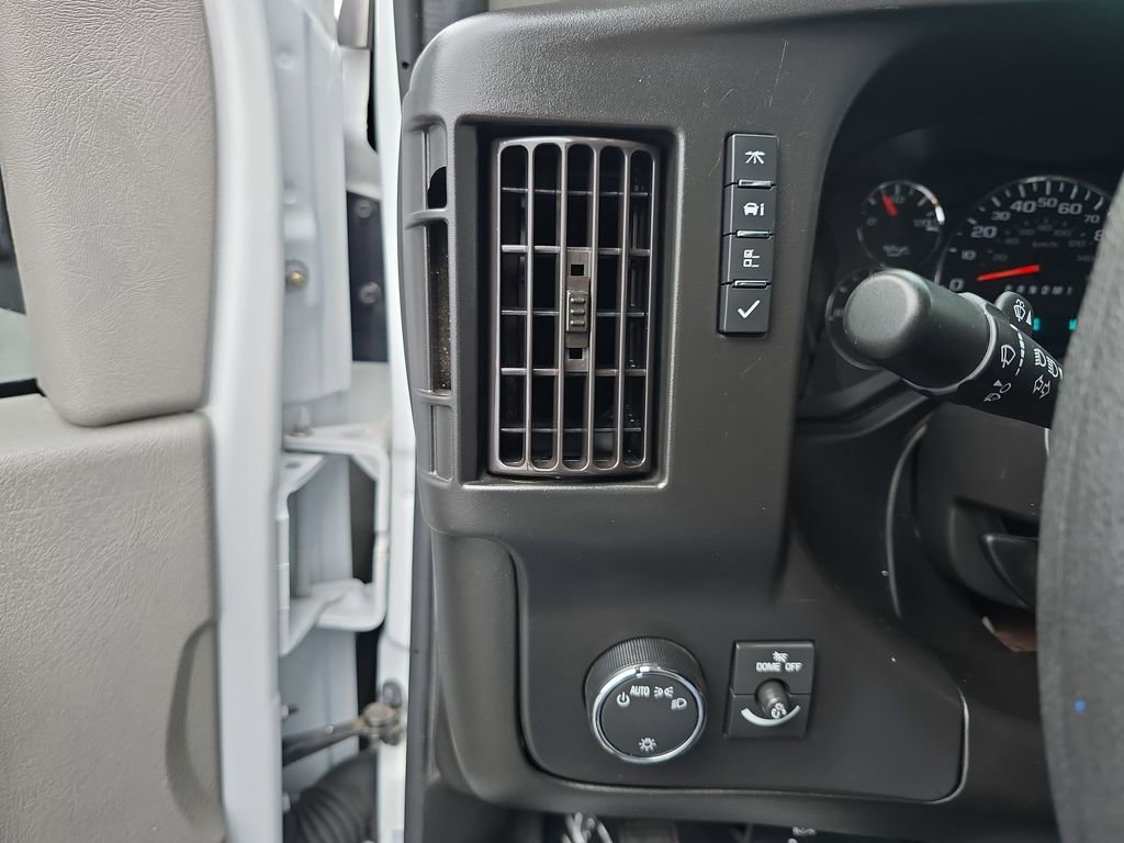 Certified 2023 Chevrolet Express 3500 LS image 17