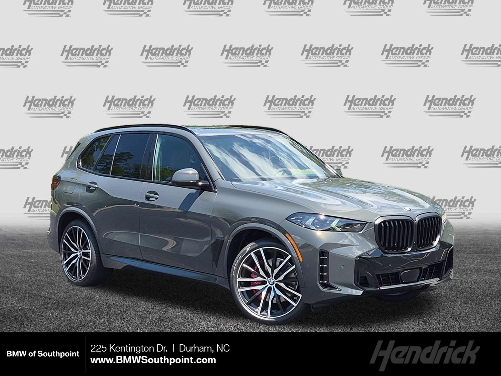 New 2026 BMW X5 xDrive40i w/ M Sport Package AWD/4WD image 1