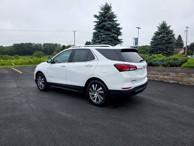 Used 2023 Chevrolet Equinox Premier AWD/4WD image 2