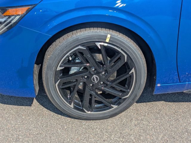 New 2026 Nissan Sentra SR w/ SR Premium Package FWD image 10