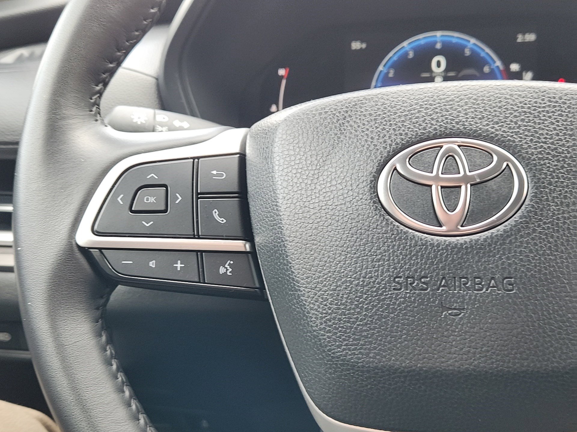 Certified 2025 Toyota Grand Highlander AWD image 19