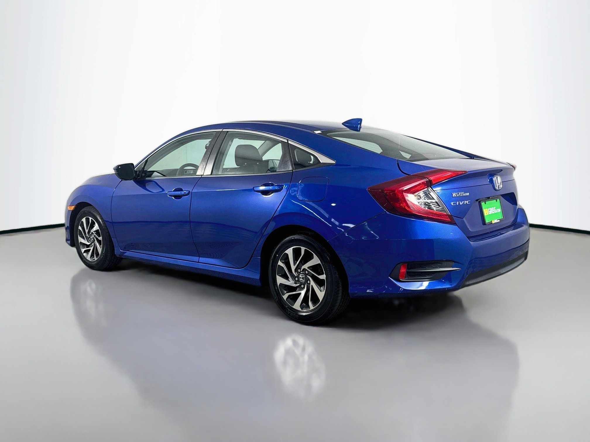 Used 2018 Honda Civic EX image 7