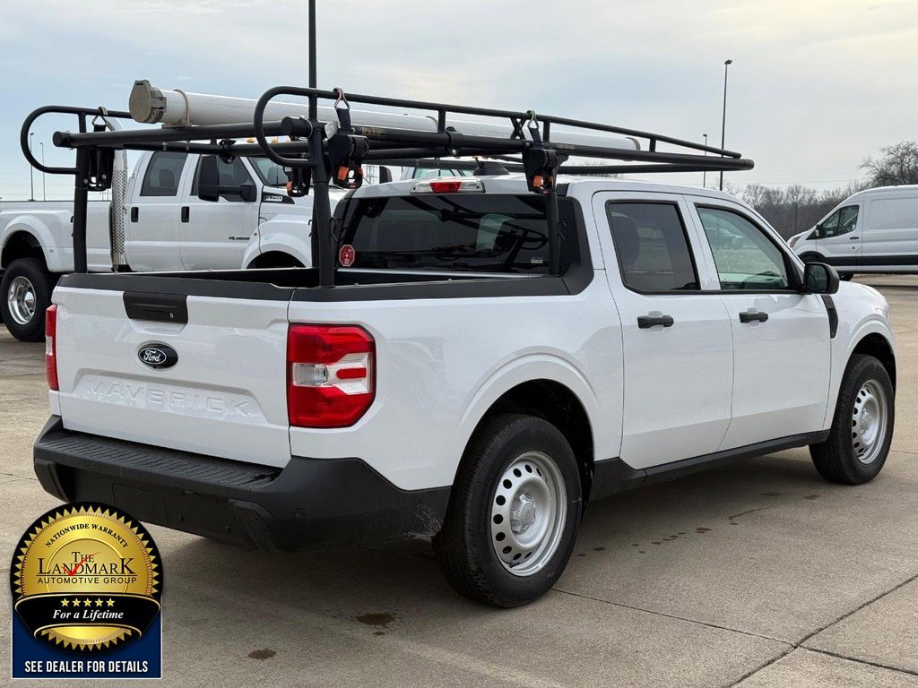 Used 2025 Ford Maverick XL w/ Equipment Group 102A AWD/4WD image 5