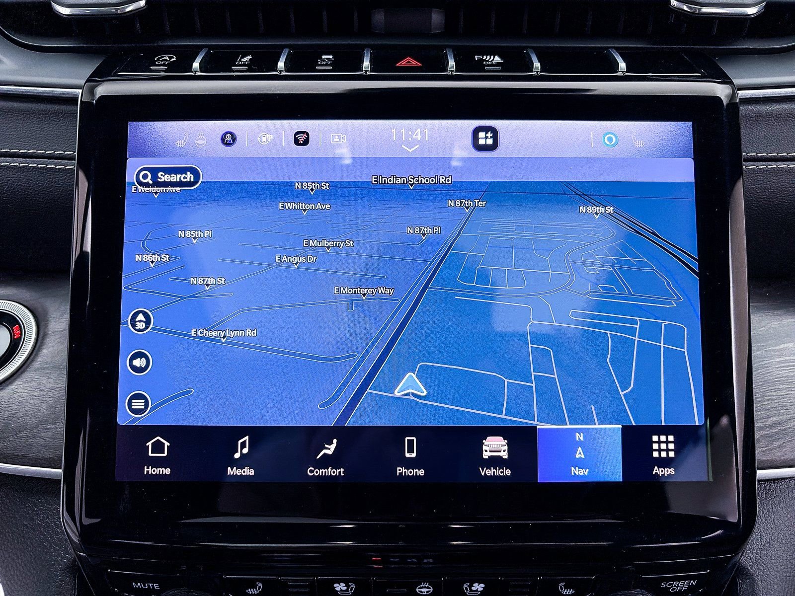 Used 2024 Jeep Grand Cherokee L Limited w/ Luxury Tech Group II image 7