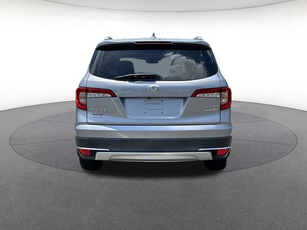 Used 2020 Honda Pilot Touring image 4