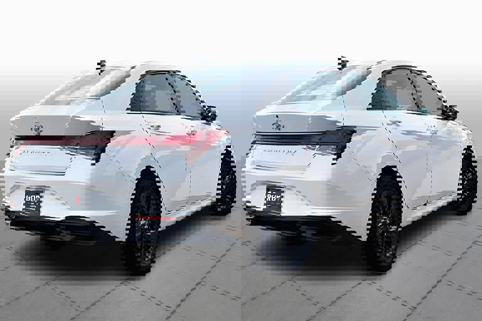 Used 2023 Hyundai Elantra SEL image 12