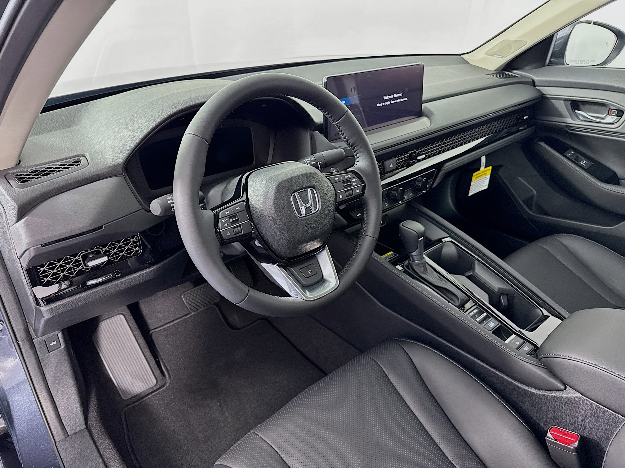 New 2025 Honda Accord Touring image 9