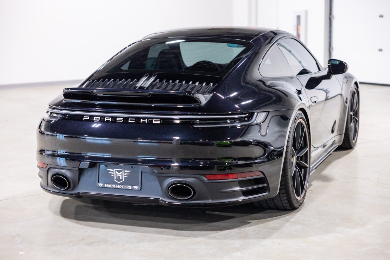 Used 2020 Porsche 911 Carrera S RWD image 9