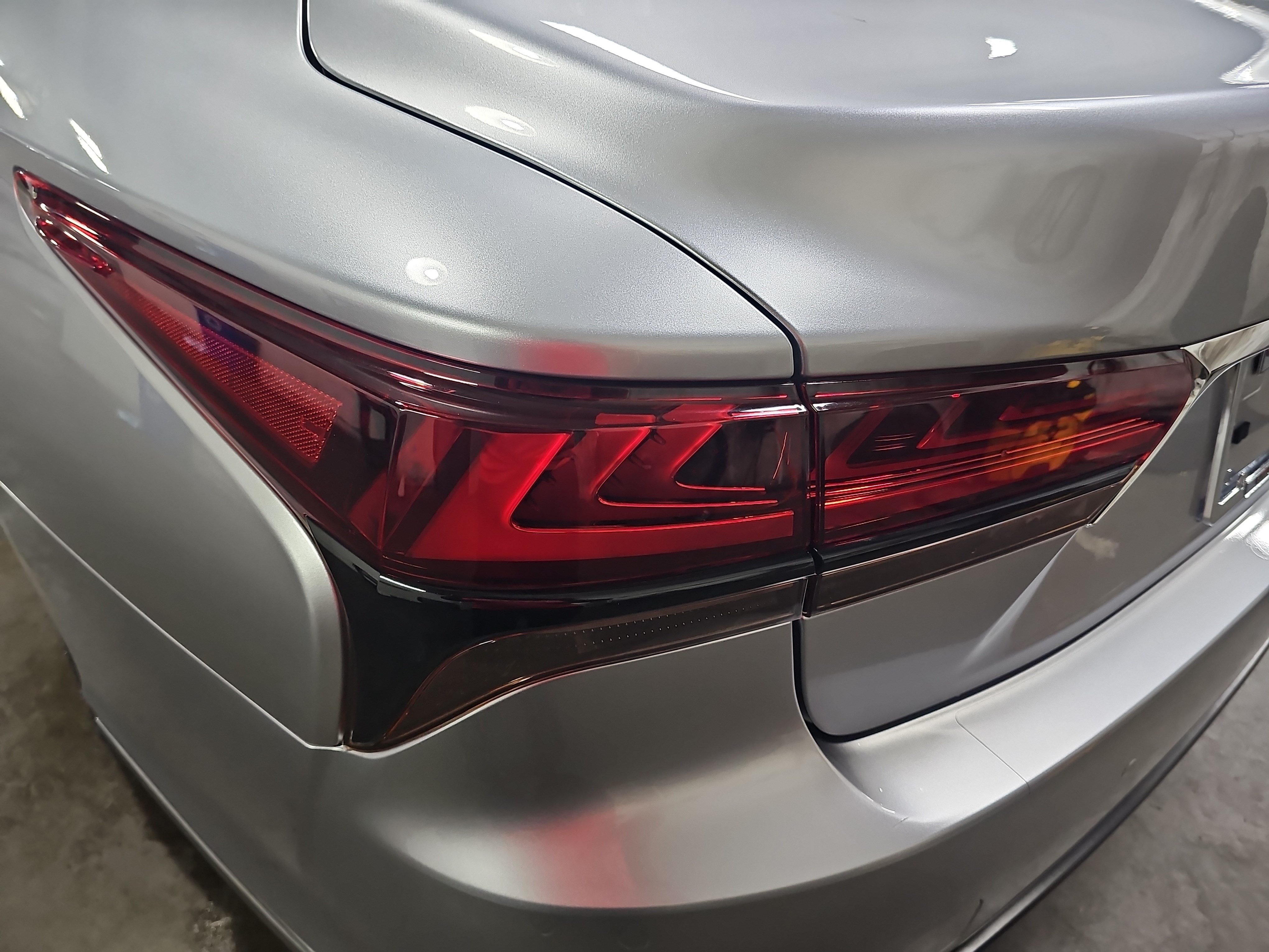 Used 2022 Lexus LS 500 RWD image 35