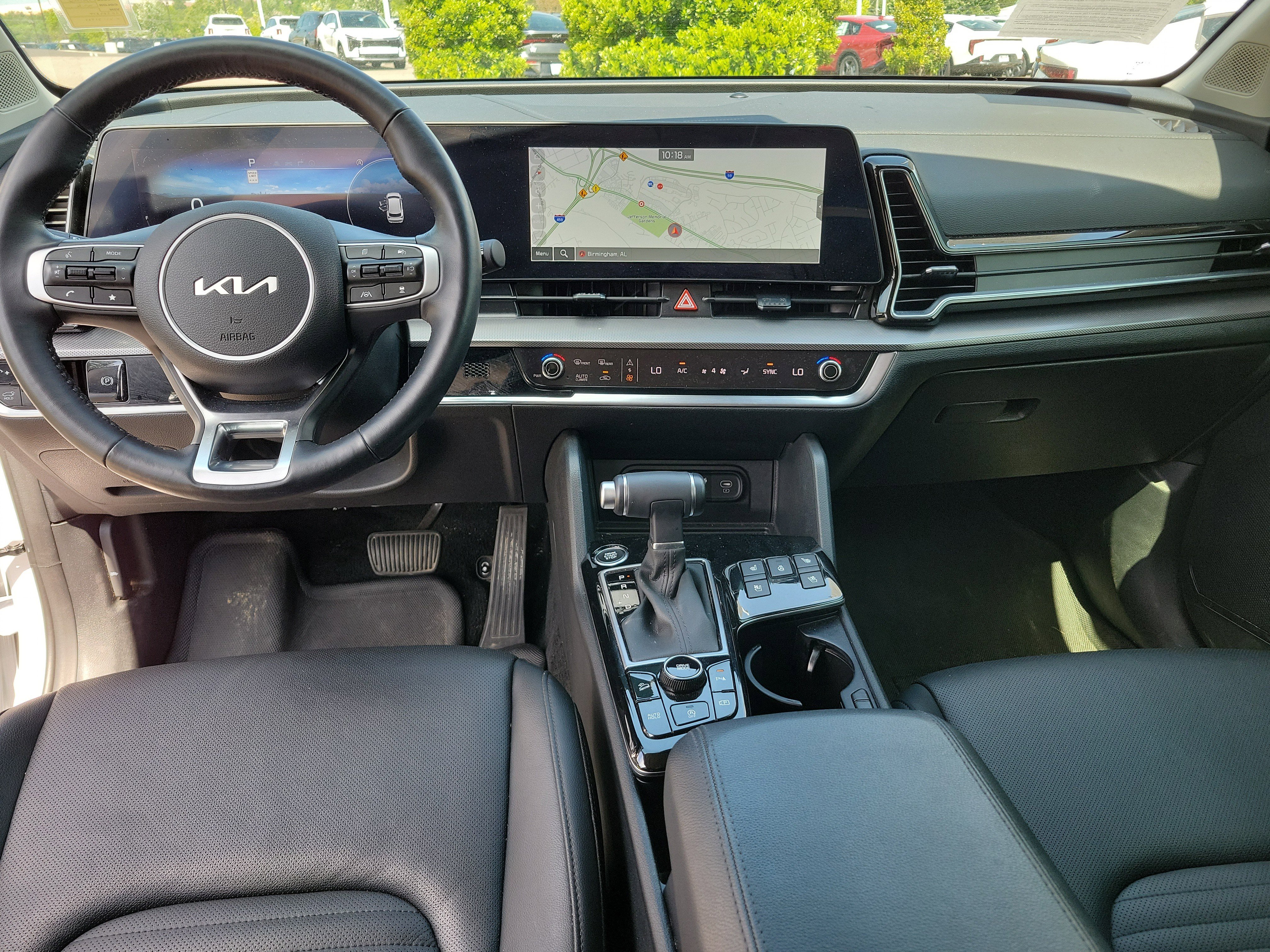 Used 2025 Kia Sportage SX FWD image 8