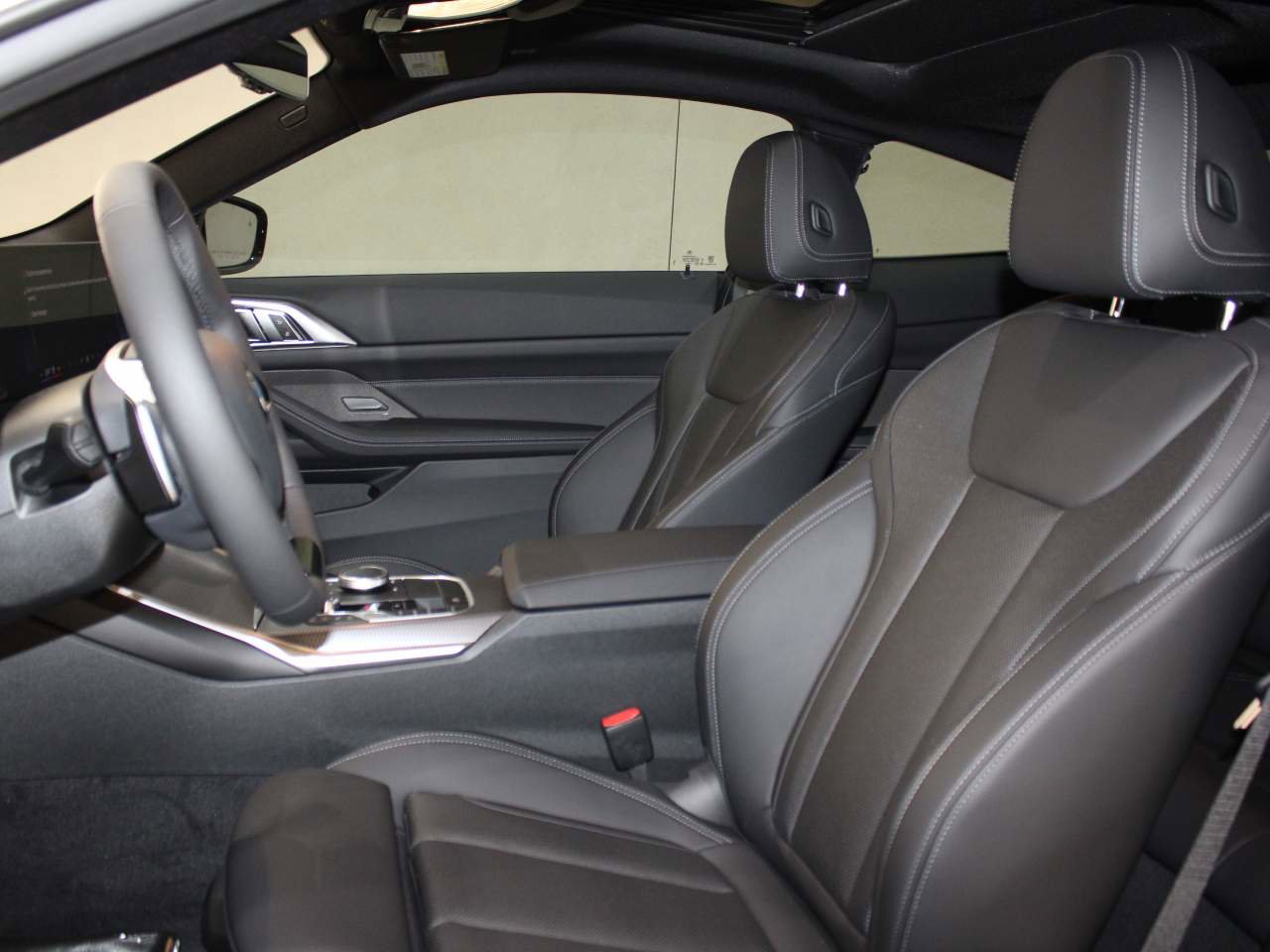 Used 2026 BMW 430i Coupe w/ Parking Assistance Package image 13