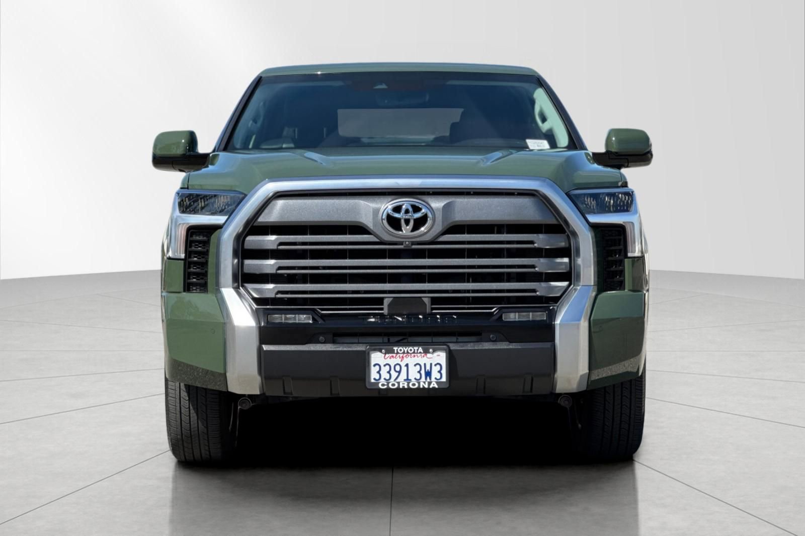 Used 2023 Toyota Tundra Limited image 8