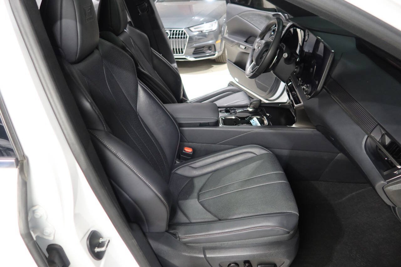 Used 2023 Lexus RX 350 F Sport w/ Accessory Package AWD/4WD image 13