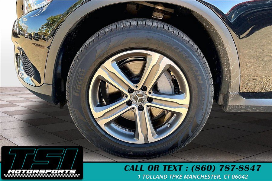Used 2019 Mercedes-Benz GLC 300 4MATIC image 8