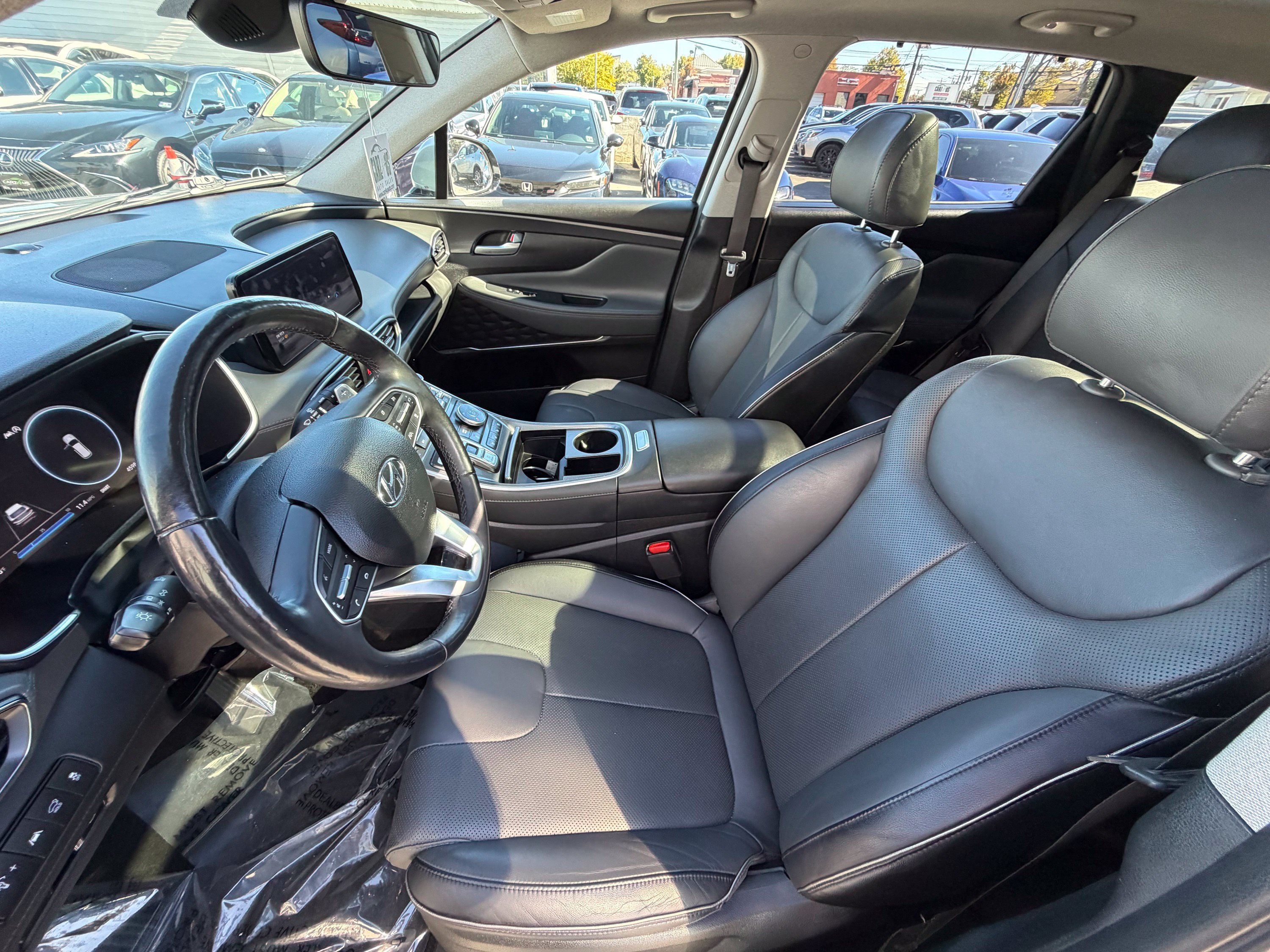 Used 2023 Hyundai Santa Fe Limited AWD/4WD image 14