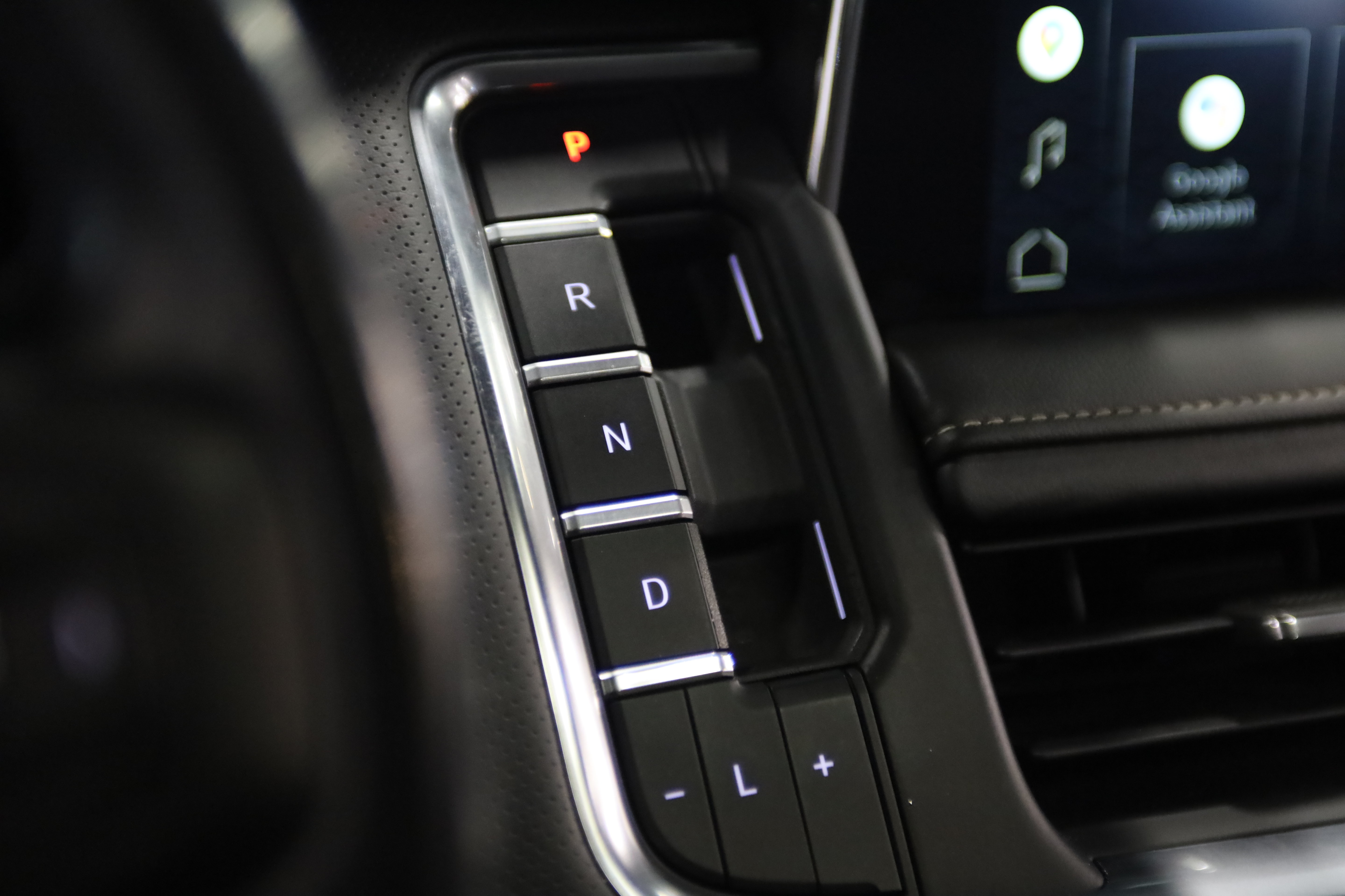 Used 2022 GMC Yukon SLT AWD/4WD image 27