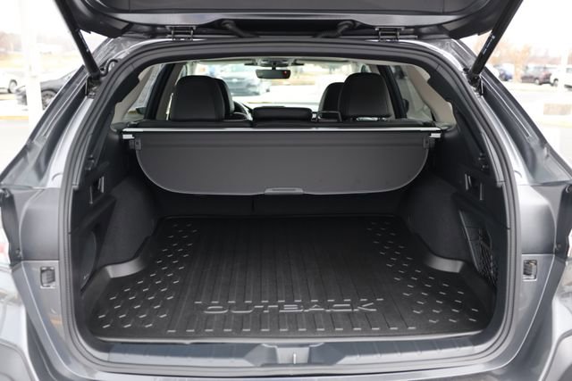 Certified 2025 Subaru Outback Limited image 10