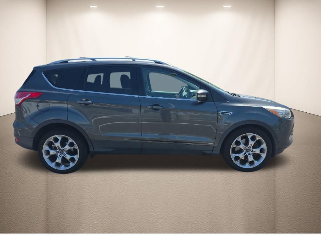 Used 2016 Ford Escape Titanium w/ Equipment Group 301A image 3