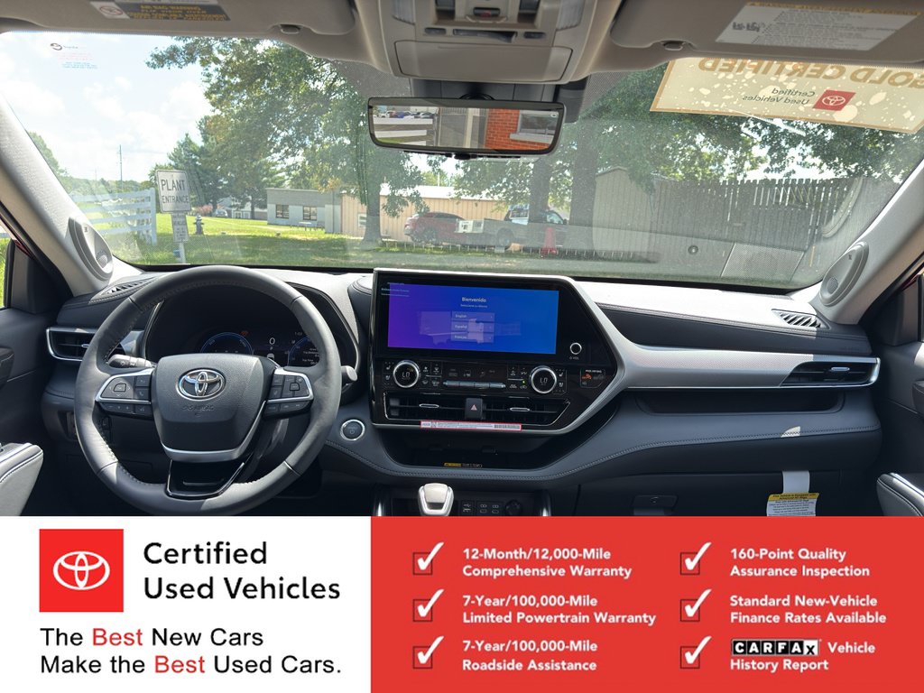 Certified 2026 Toyota Highlander Platinum AWD/4WD image 19