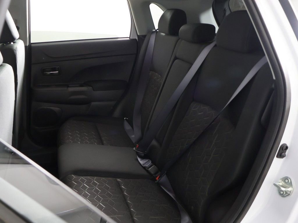 New 2026 Mitsubishi Outlander Sport LE AWD/4WD image 26