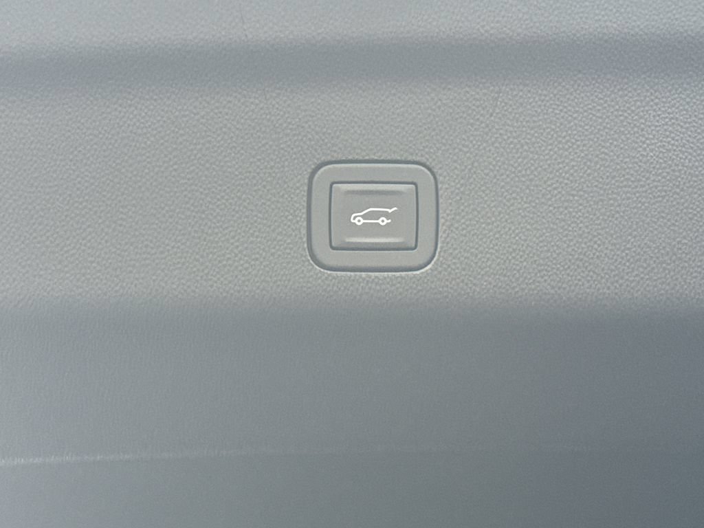 New 2026 GMC Yukon XL Elevation w/ Elevation Premium Package AWD/4WD image 36