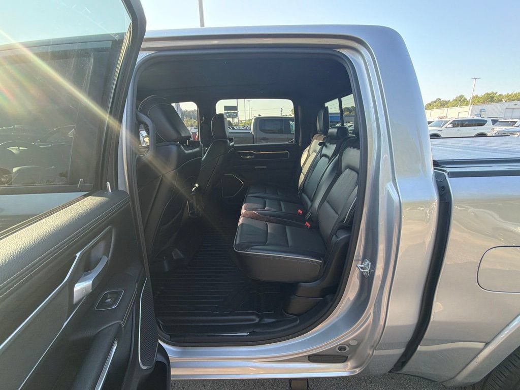 Used 2020 RAM 1500 Laramie w/ Sport Appearance Package AWD/4WD image 14