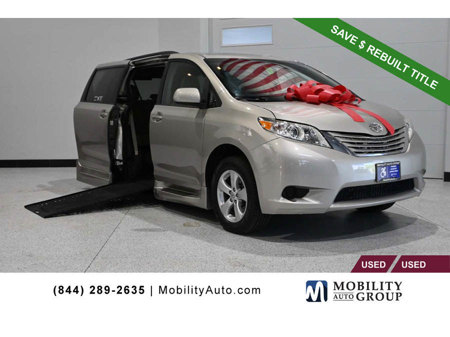 Used 2015 Toyota Sienna LE