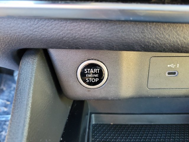 Used 2023 Nissan Rogue SV w/ SV Premium B Package FWD image 35