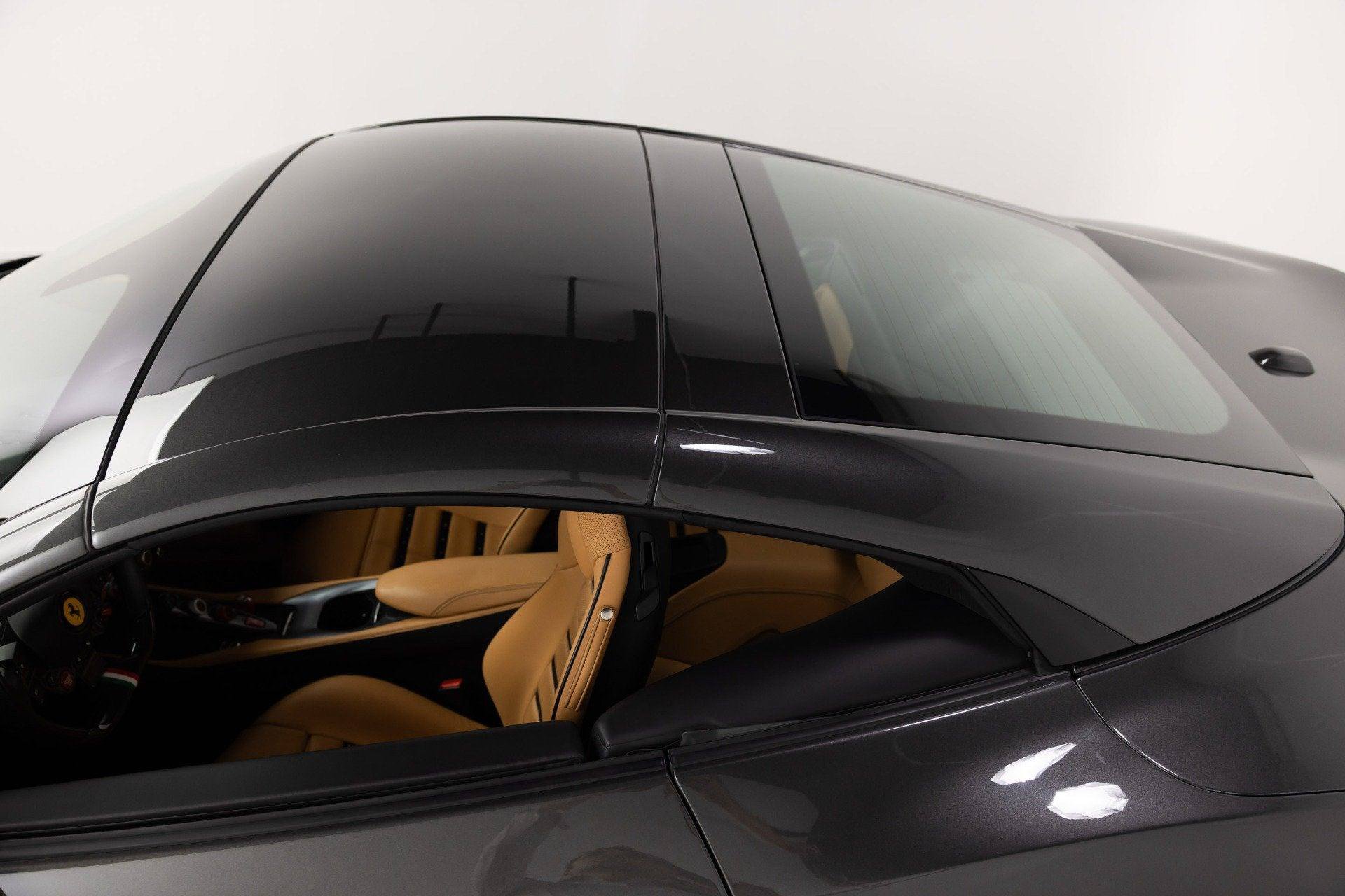 Used 2019 Ferrari Portofino RWD image 36