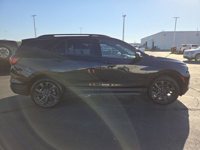 Used 2023 Chevrolet Equinox RS image 16