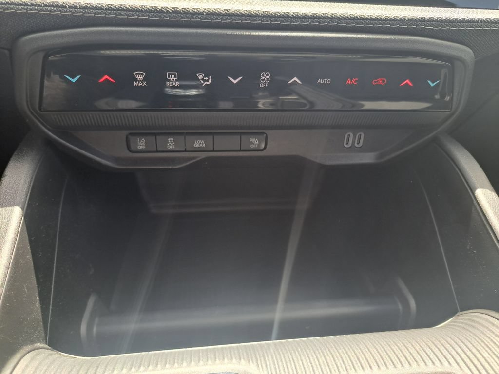 New 2026 Jeep Cherokee Laredo AWD/4WD image 14