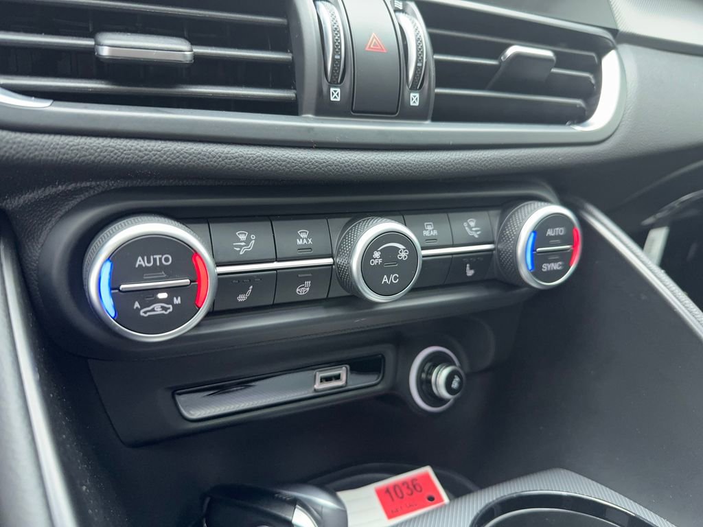 New 2026 Alfa Romeo Giulia w/ Driving Assist Package image 24