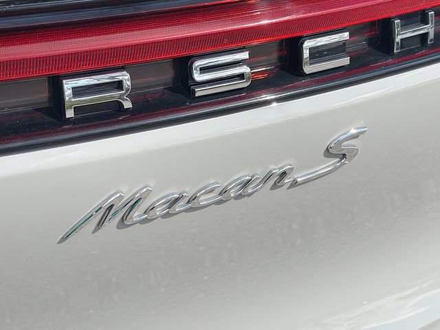 Used 2024 Porsche Macan S image 11