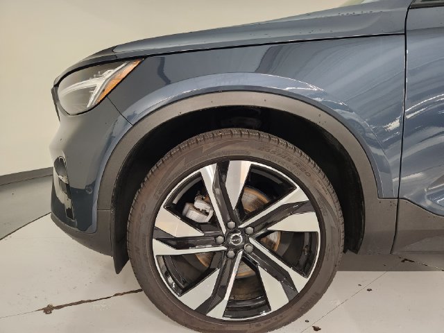 Certified 2026 Volvo XC40 B5 Ultra w/ Protection Package Premier AWD/4WD image 11