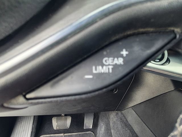 Used 2023 Jeep Wagoneer Series II AWD/4WD image 30